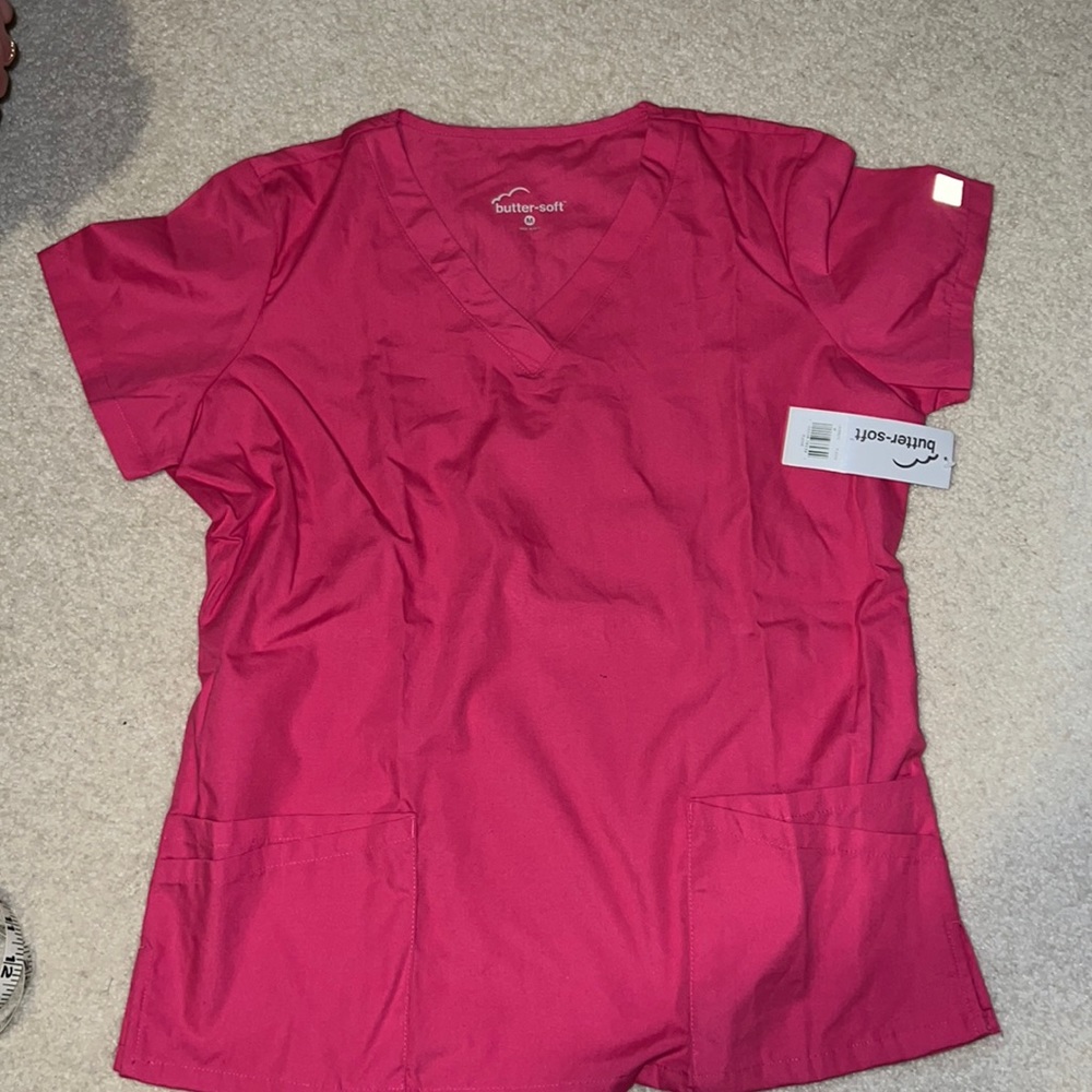 Scrub top